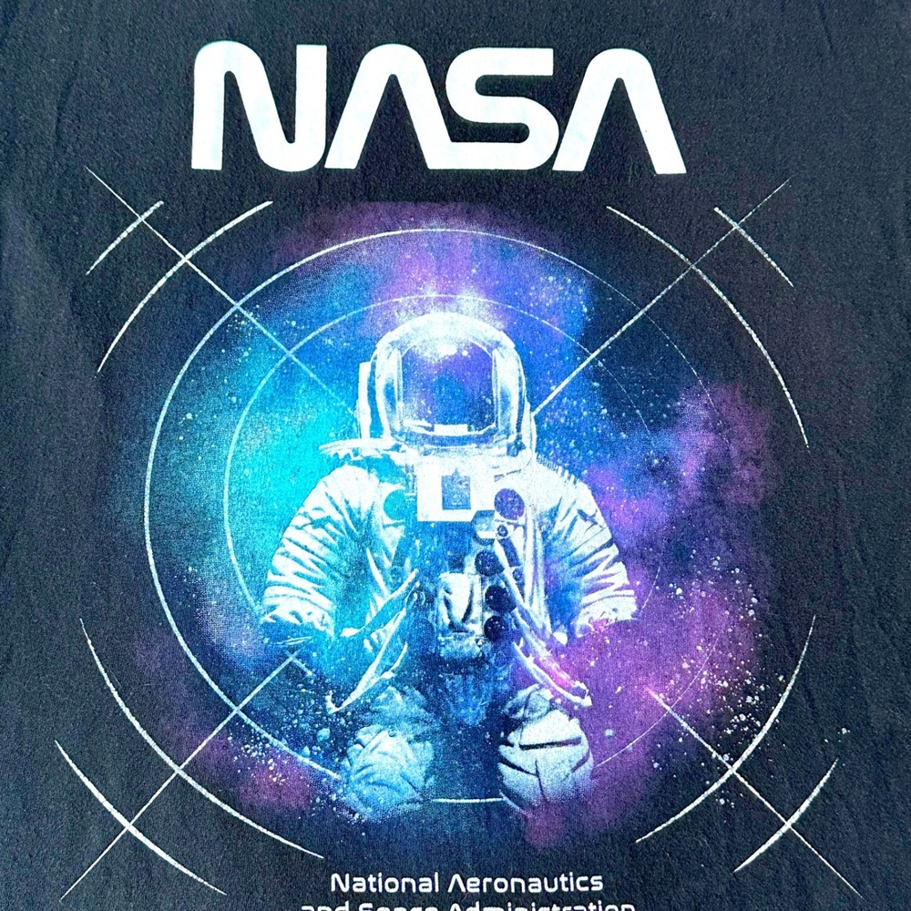🌸3/$15🌸 NASA Astronaut Tee Space Graphic Print Crew Neck Short Sleeve Black Med - Picture 7 of 7